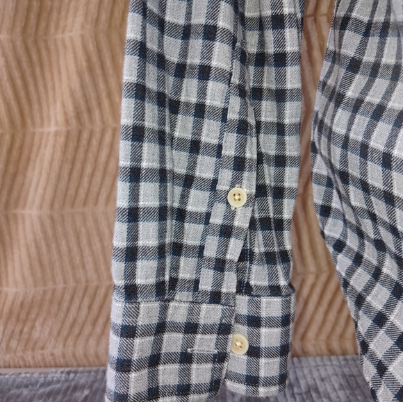 Lucky Brand "Slim Fit" Gingham. Gray, Long Sleeve, Dress Shirt, EUC - Picture 6 of 11